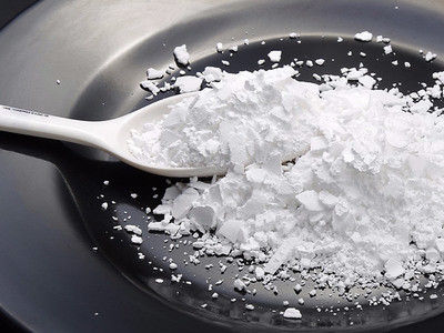 2औद्योगिक वातावरण में प्रभावी आर्द्रता प्रबंधन के लिए.15 जी/सेमी 3 घनत्व डिसिकेंट पाउडर